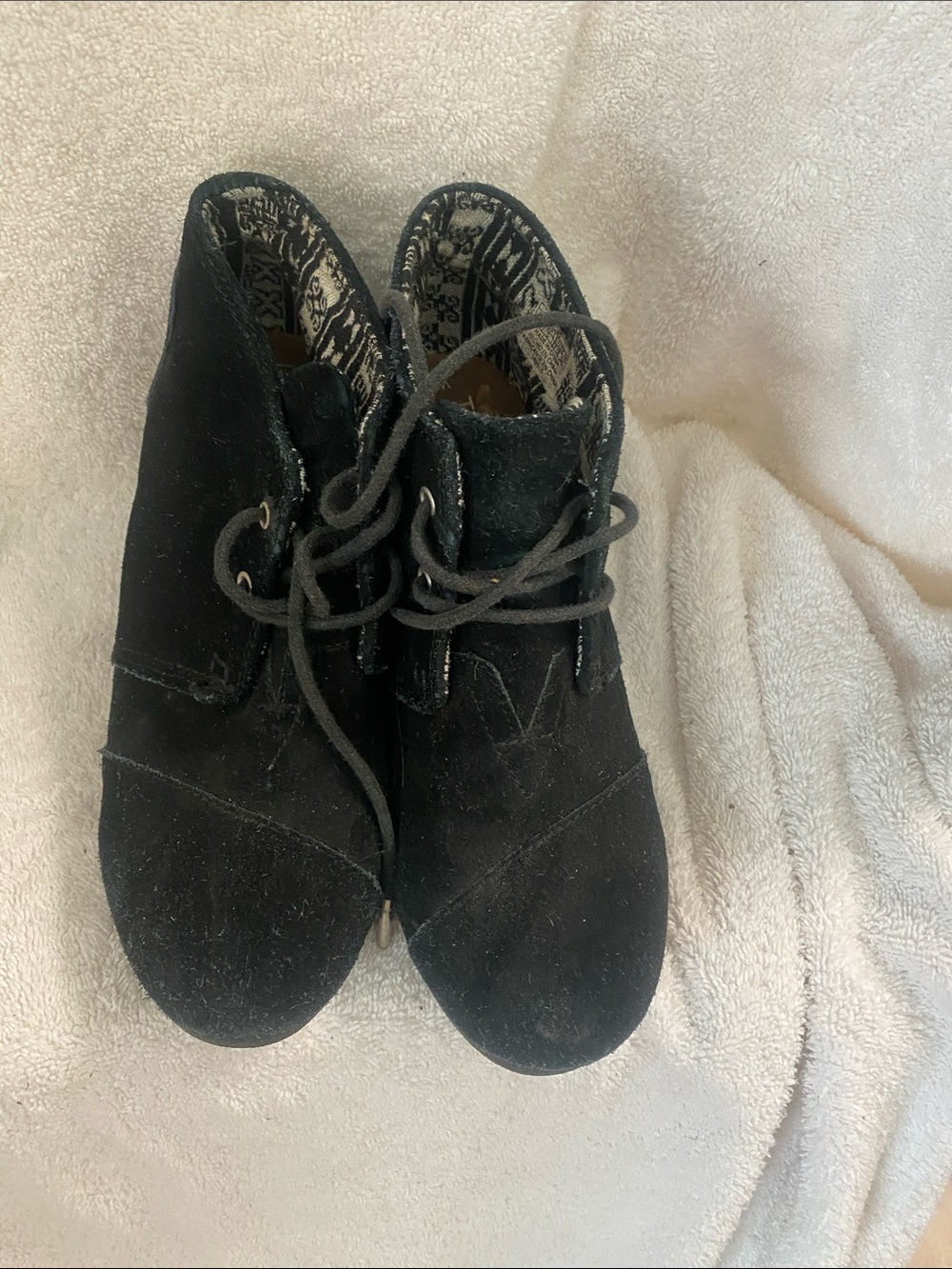 Toms Black Suede Lace-Up Wedge Ankle Boots